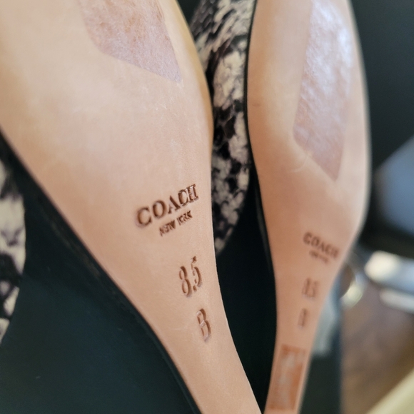 Coach black and white snakeskin wedge heel Orchard 8.5 - Picture 9 of 9